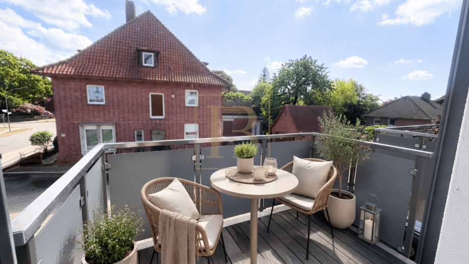 Balkon mit sonnigem Ausblick Etagenwohnung Wrestedt