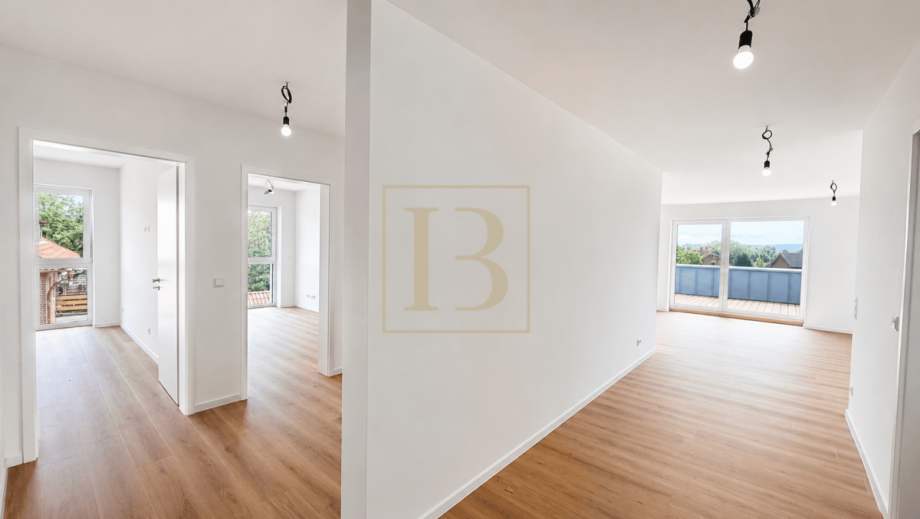 Elegante Diele mit durchdachter Raumf�hrung Etagenwohnung Wrestedt
