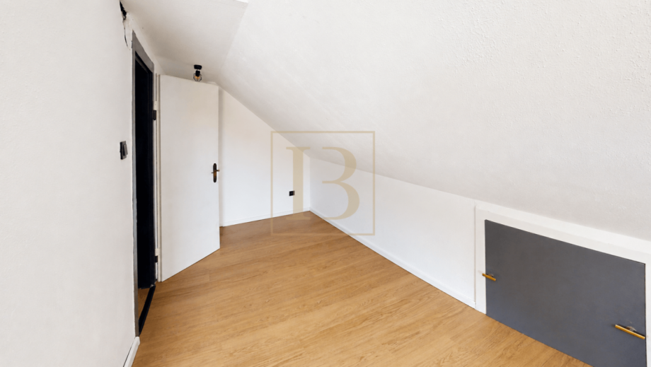 Dachraum mit vielseitigen M�glichkeiten Reihenendhaus Uelzen