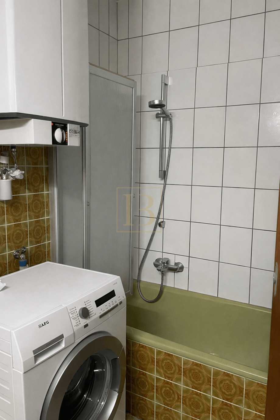 Badezimmer mit Wanne Etagenwohnung Uelzen