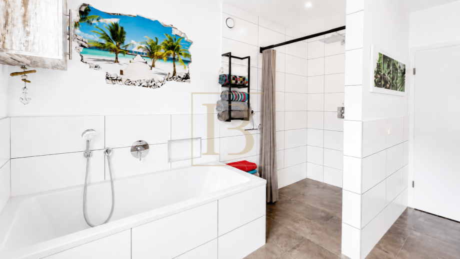 Modernes Badezimmer mit komfortabler Ausstattung Bungalow Ehra-Lessien